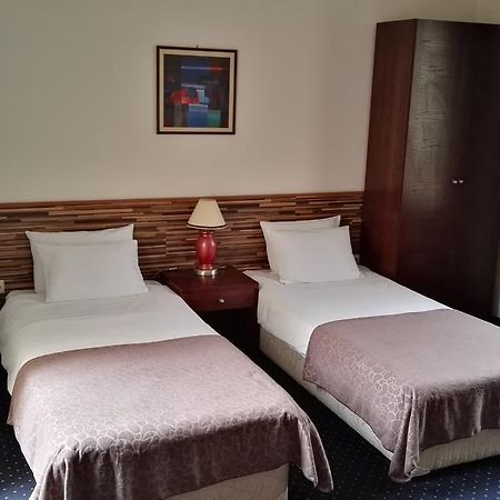 Guest House Solo Шумен Екстер'єр фото